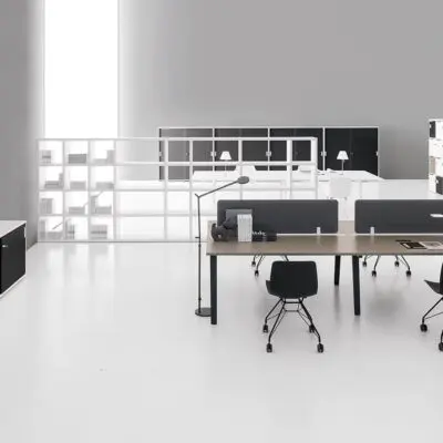 Tavoloin metallo York 200