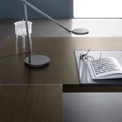 Tay – Scrivania direzionale in vetro