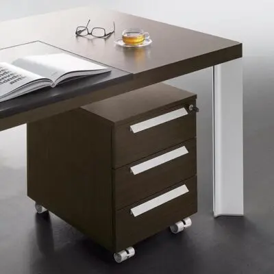 Tay – Scrivania direzionale in vetro