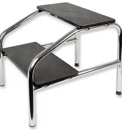 Predellino in acciaio due gradini smontato